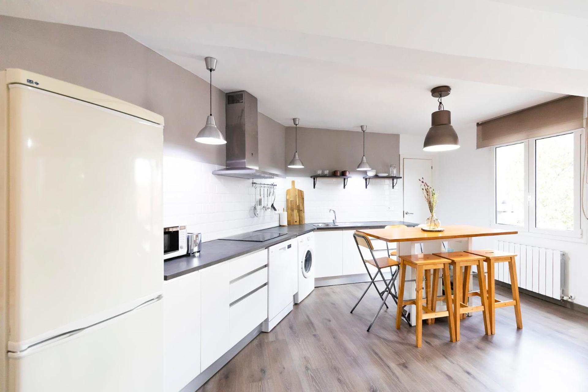 Akomodat En Apartamento Luminoso Junto Al Paseo De La Ria Bilbao Exteriör bild