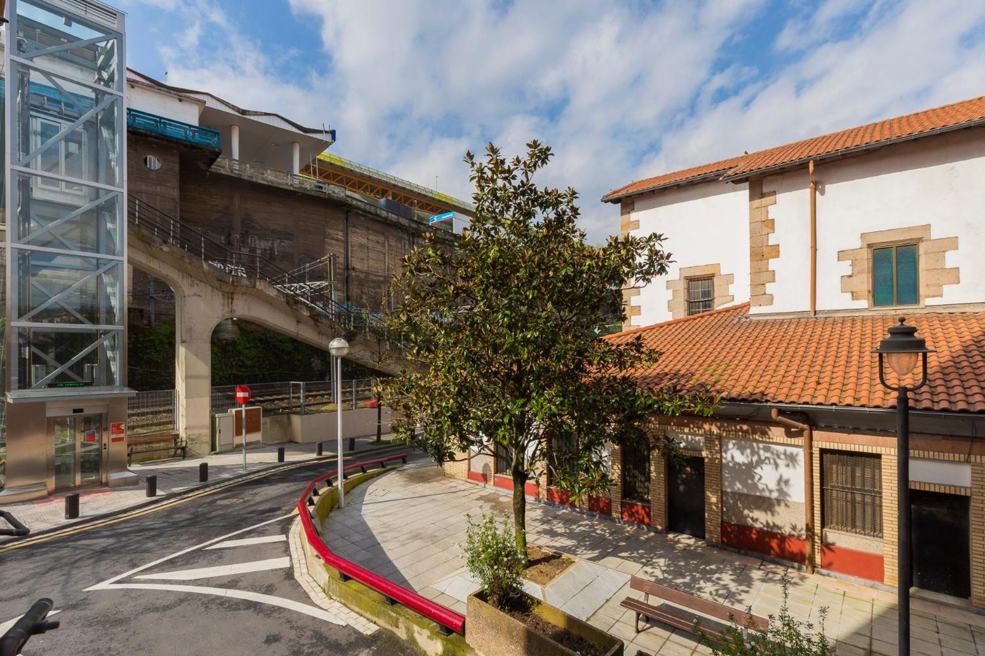 Akomodat En Apartamento Luminoso Junto Al Paseo De La Ria Bilbao Exteriör bild